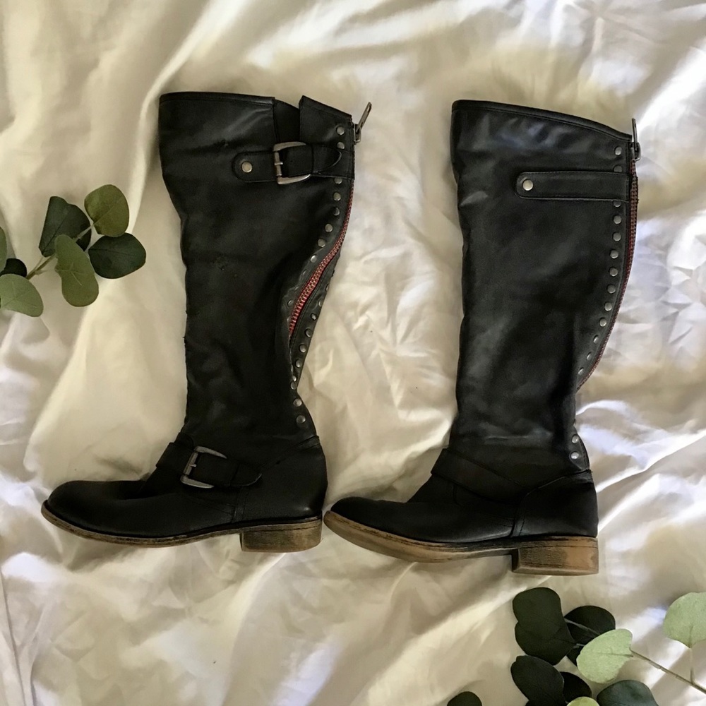 Steve Madden black boots